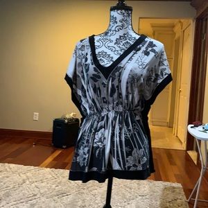 Bellissimo top large stretchy